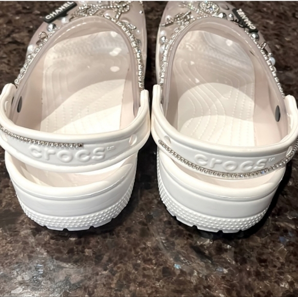 Customized High-end crocs 🤪😍 - Picture 4 of 7